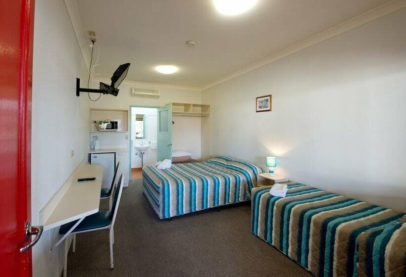 Номер Стандарт Трехместный, Lamington Hotel Motel   Detached Motel