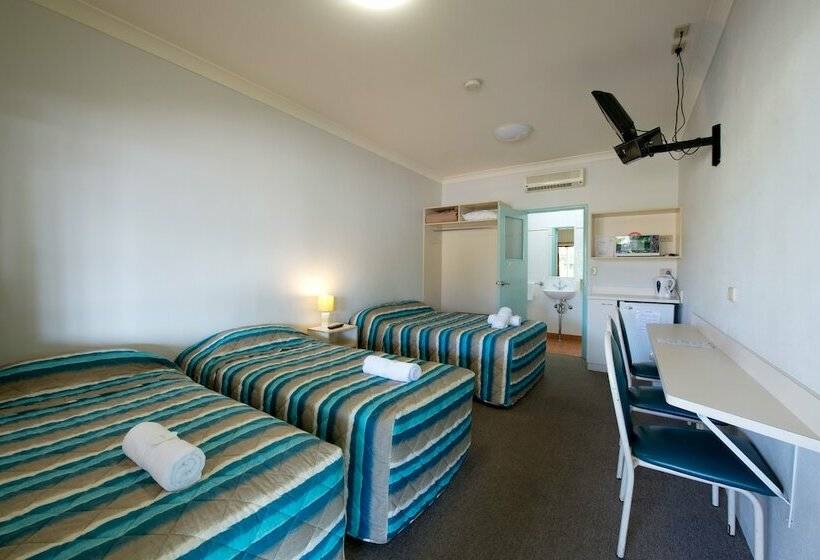 Четырехместный Номер Стандарт, Lamington Hotel Motel   Detached Motel