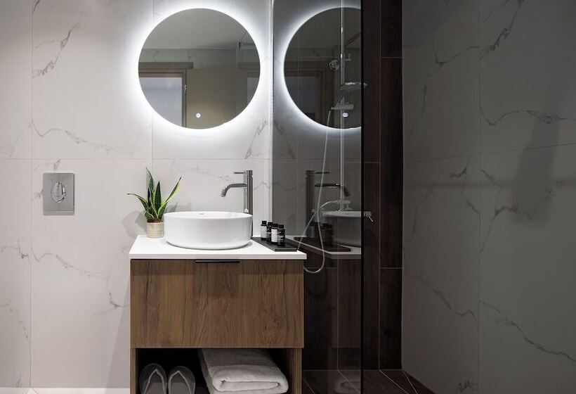 Escritório Deluxe, Ermass Modern Living Apartments