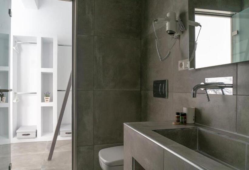 Четырехместный Номер Стандарт, Pelican Paros