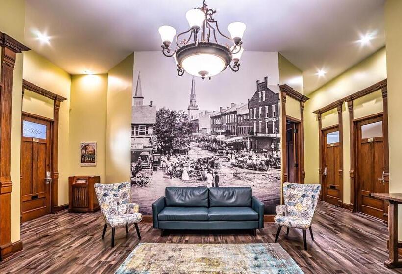 Номер Deluxe, City Hall Grand