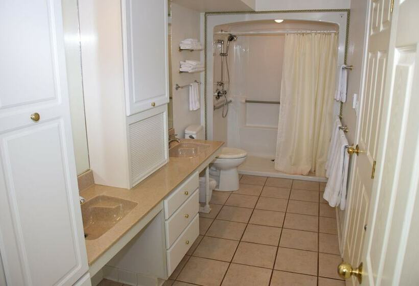 Suíte, Longliner Lodge And Suites