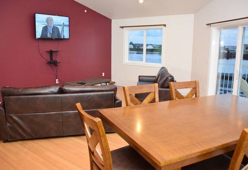 جناح, Longliner Lodge And Suites