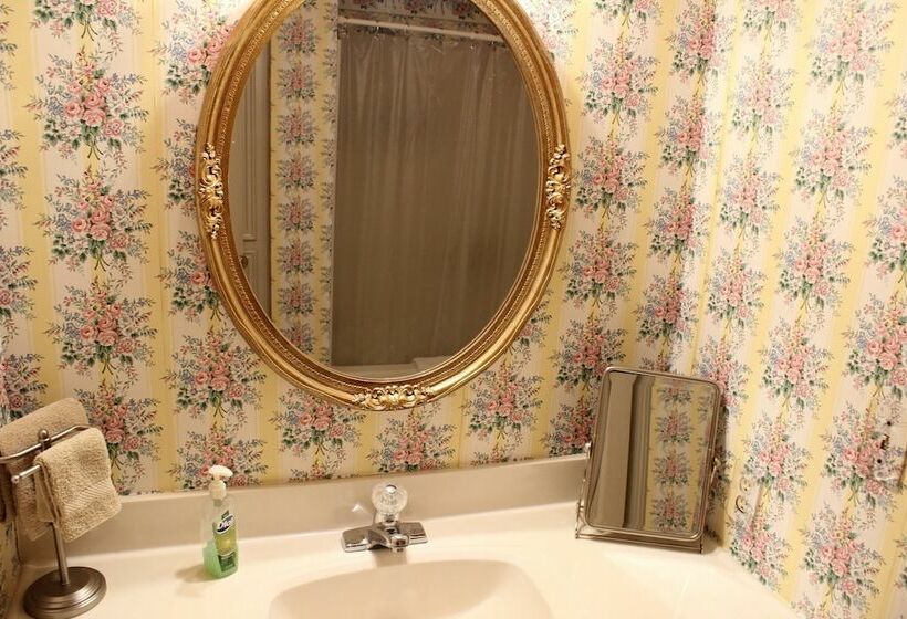 キングサイズベッドのデラックスルーム, Huffman House Bed & Breakfast