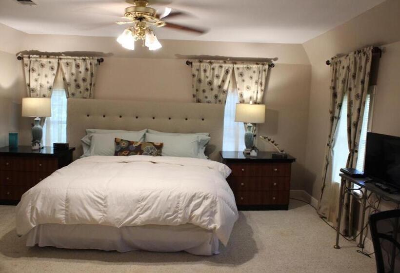 キングサイズベッドのデラックスルーム, Huffman House Bed & Breakfast