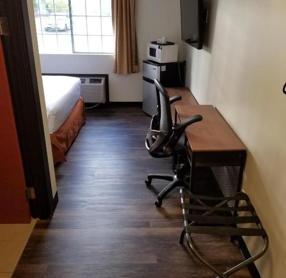 Номер Стандарт Адаптированный для Инвалидов, Best Lynnwood Inn