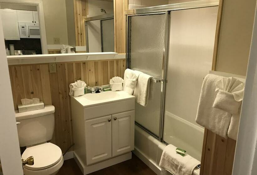 스위트, Carriage House Country Club