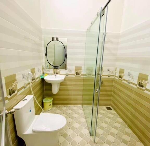 اتاق استاندارد چهار تخته, Mũi Né Motel