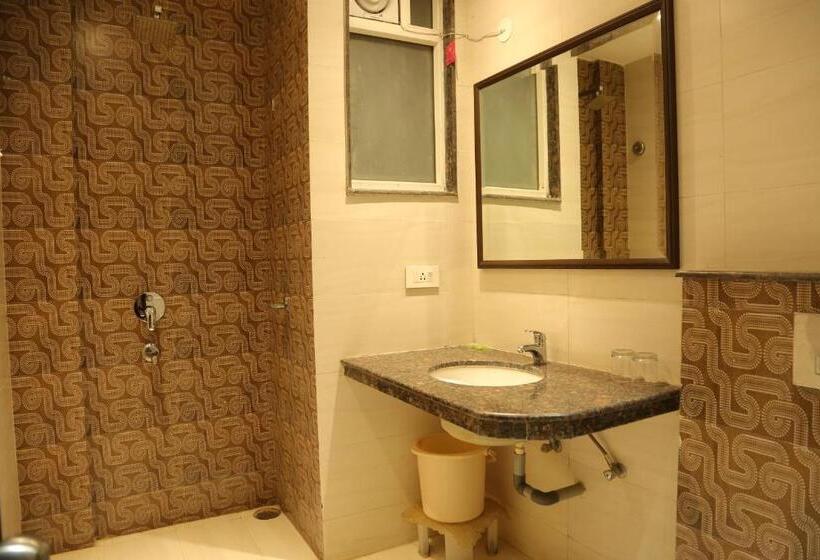 标准间带山景, Sagar Resort