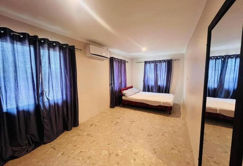 2침실 패밀리 아파트, Affordable Luxury & Comfort In Bayview