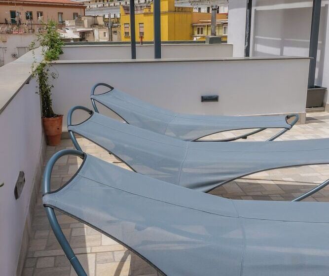 اتاق لوکس با چشم‌انداز شهر, Rooftop Parthenopeo Contemporary Rooms