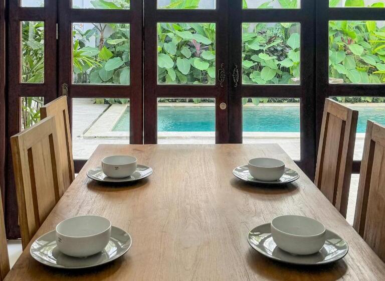 Номер Deluxe, Villa Iva Canggu Bali