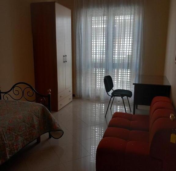 اتاق استاندارد یک تخته با بالکن, Magnolia House