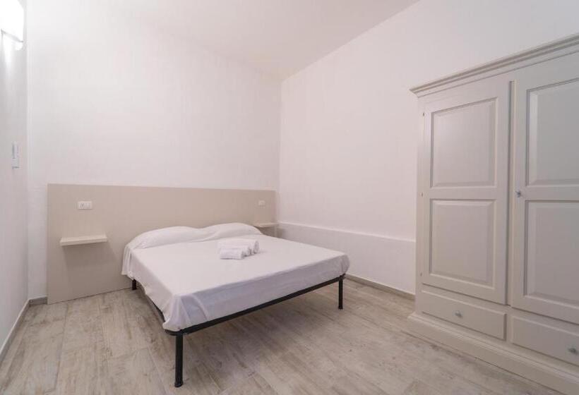 Quarto Deluxe, Brorent Michela Coastl Rooms