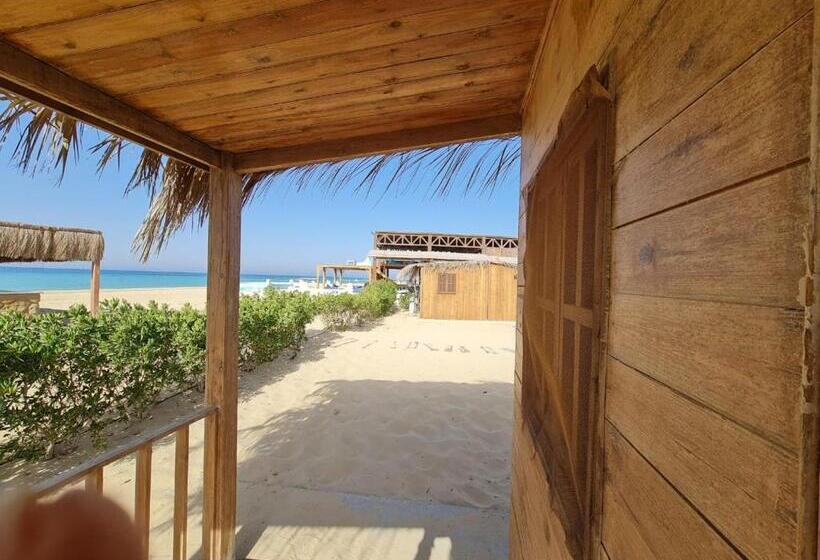 سوییت با چشم‌انداز دریا, Blue Point Kitesurfing Cr