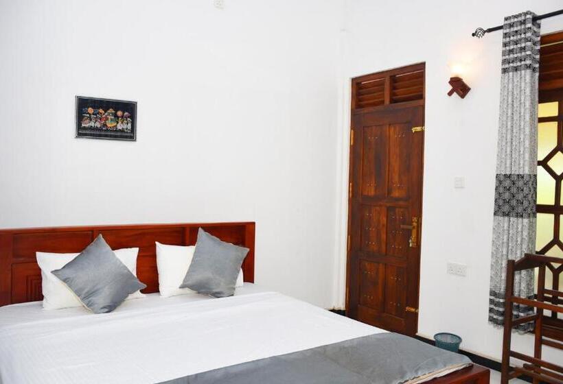 스탠다드 발코니 룸, Sasanda Villa And Yala Safari Place