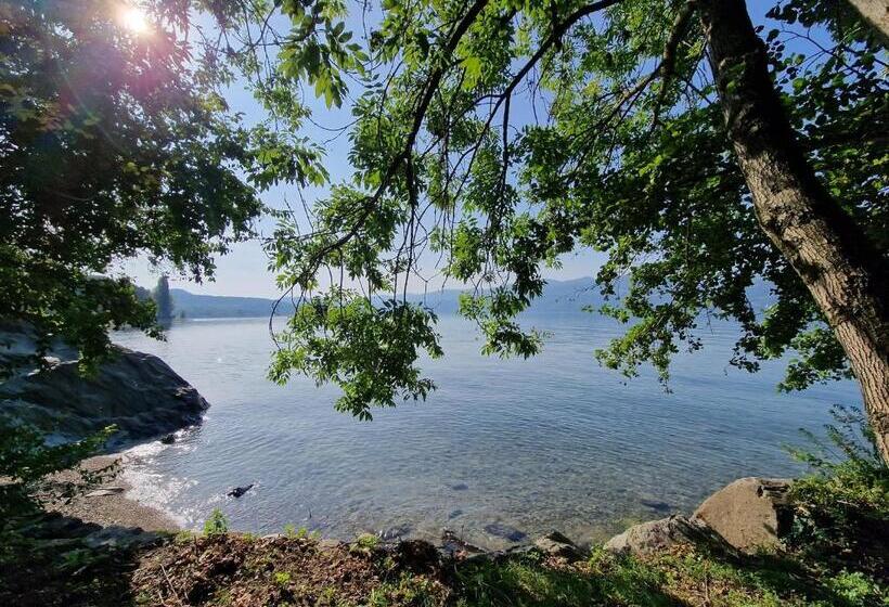 Номер Стандарт Вид на Сад, Moonlake