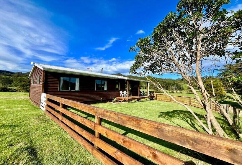 Дом 3 Спальни, White Star Station Farm Holiday Park