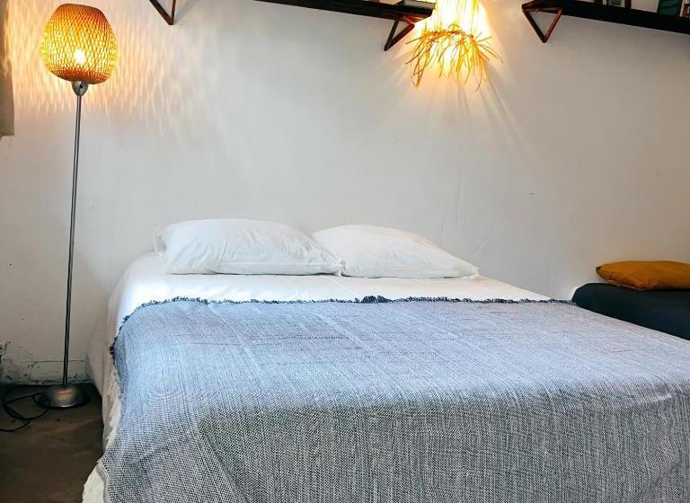 Номер Стандарт Трехместный, Guest House Folk Inn