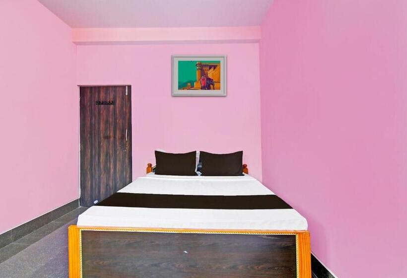 Номер Стандарт, O Om Residency