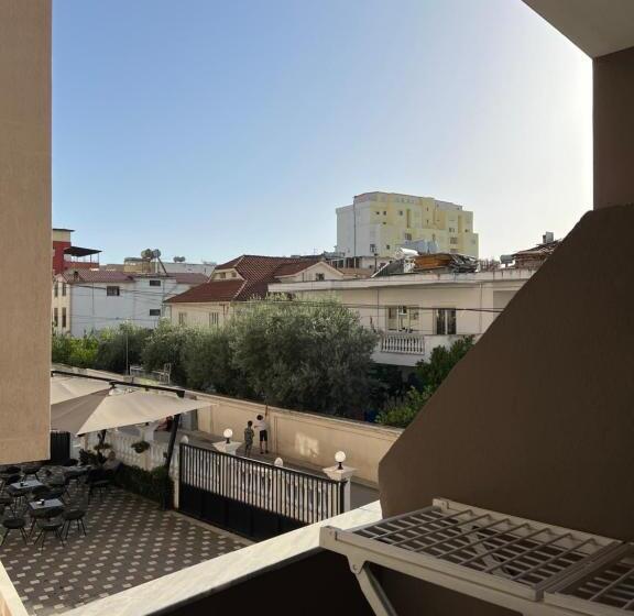 4인용 스탠다드 룸, Guest House L&b