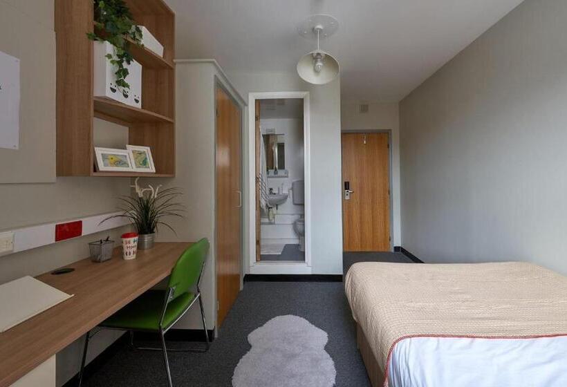 Номер Стандарт Индивидуальный, For Students Only Trendy Non Ensuite Rooms At Northernhay House In Exeter
