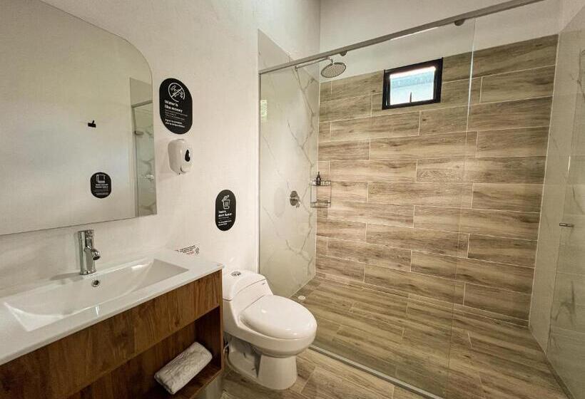 디럭스 트리플 룸, Viajero Guatapé Hostel & Lake Club