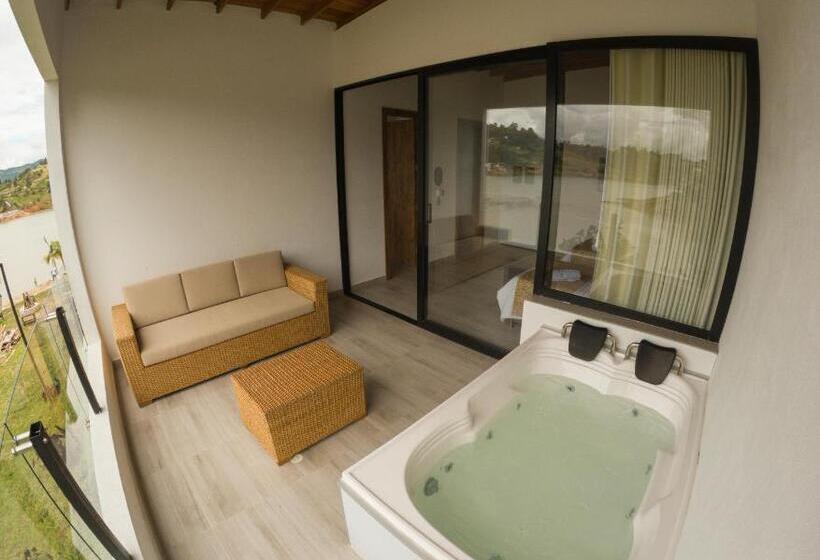 스탠다드 트리플 룸, Viajero Guatapé Hostel & Lake Club