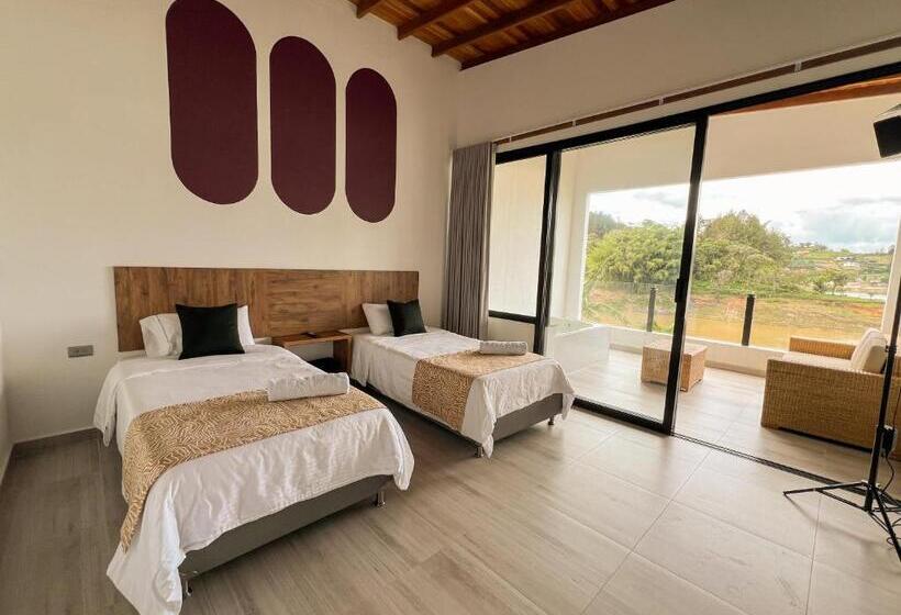 4인용 스탠다드 룸, Viajero Guatapé Hostel & Lake Club