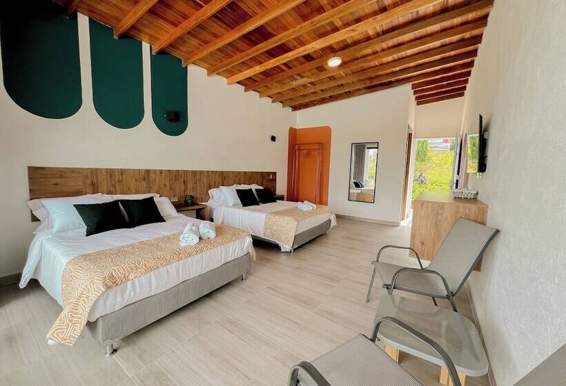 4인용 수피리어 룸, Viajero Guatapé Hostel & Lake Club
