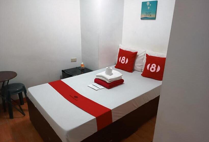 Quarto Economy, 8hostel