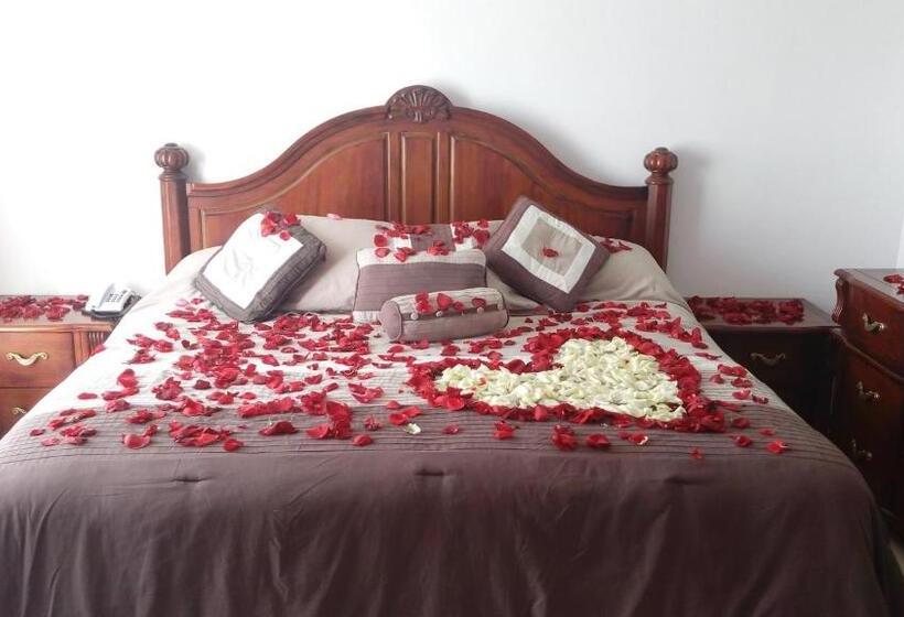 سوئیت جونیور با چشم‌انداز باغ, La Aurora Hotel Like Home