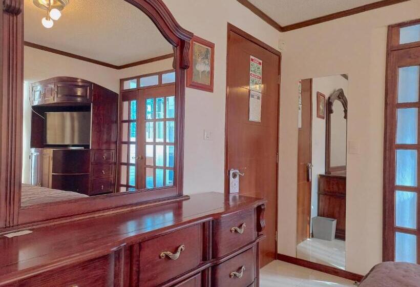 סוויטת ג'וניור נוף לגינה, La Aurora Hotel Like Home