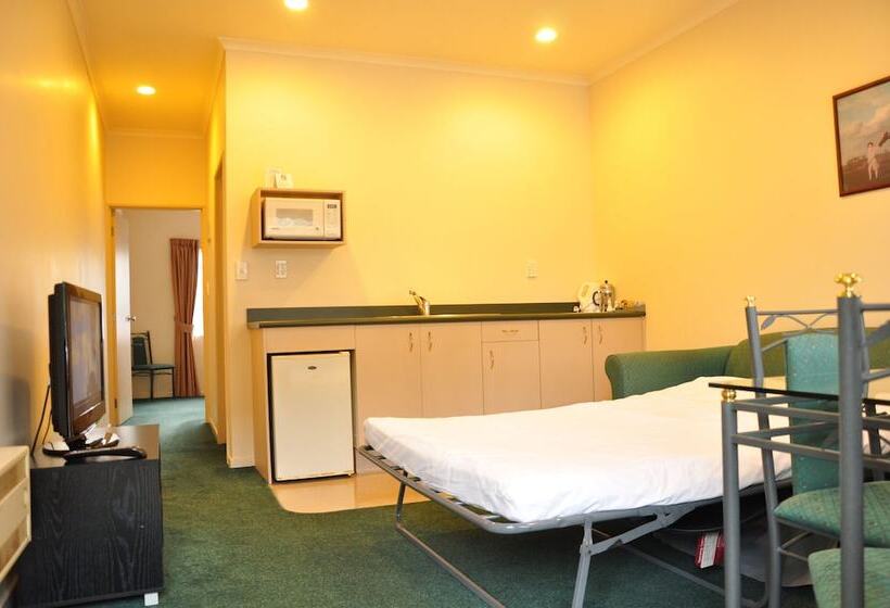 Апартаменты 1 Спальня, O Reillys Motel