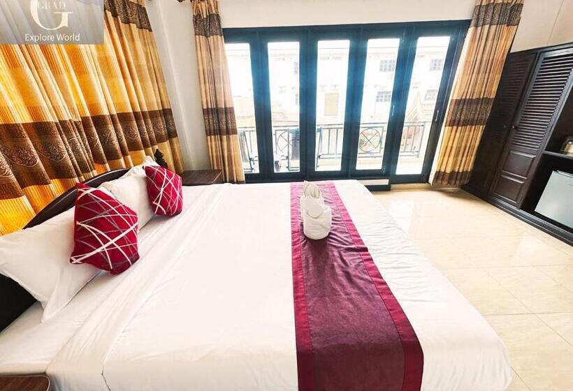 Quarto Deluxe com Sacada, Vang Vieng Central