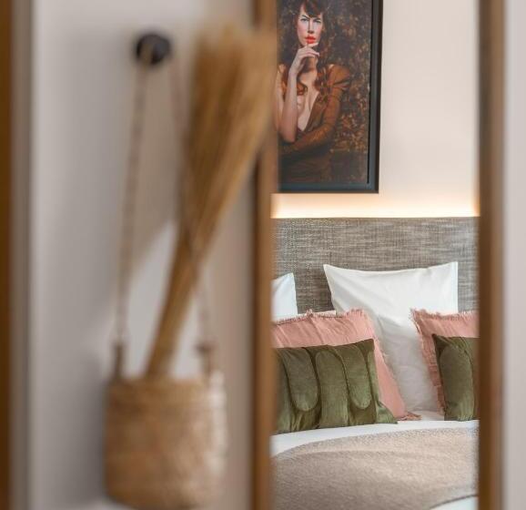 اتاق لوکس, Boudoir Des Muses