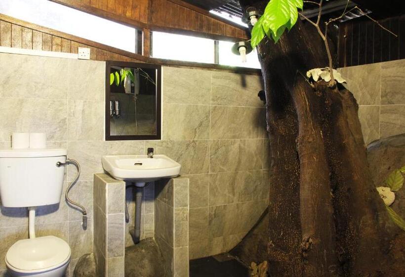 اتاق لوکس با چشم‌انداز دریا, Melina Beach Resort