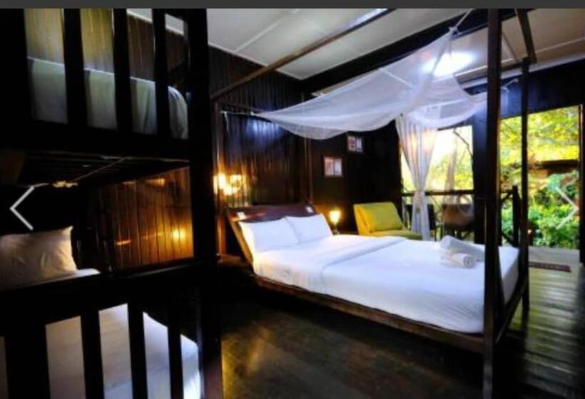 샬레, Melina Beach Resort