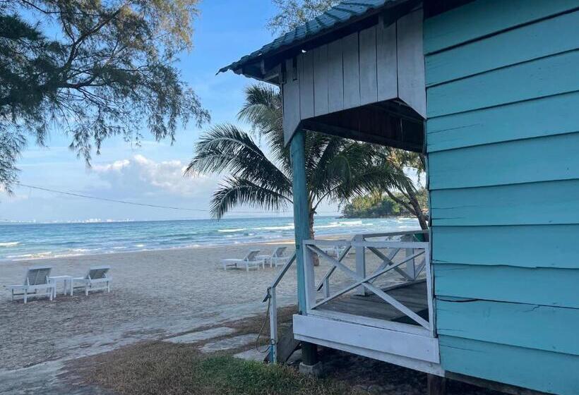 اتاق خانوادگی با چشم‌انداز دریا, Sandy Beach Bungalows