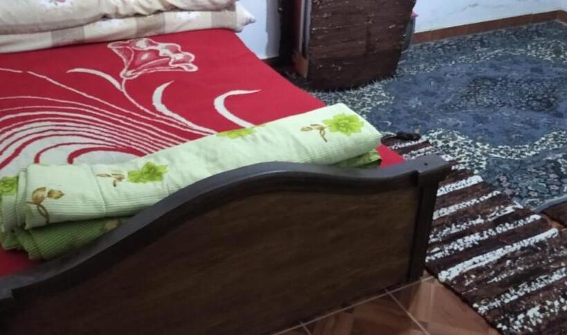 اتاق خانوادگی, العجمي 21