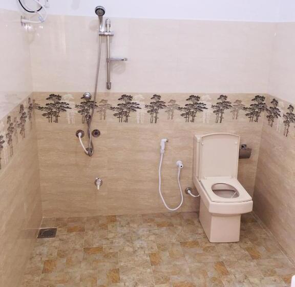 اتاق لوکس سه تخته, Polo Region Rest Inn