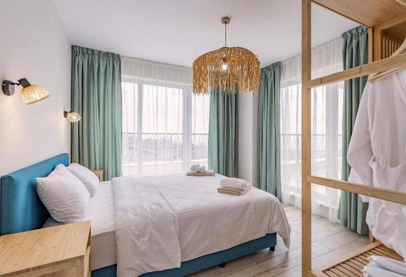 1 Bedroom Penthouse Apartment, Casa Deniso   The Home Of Chill