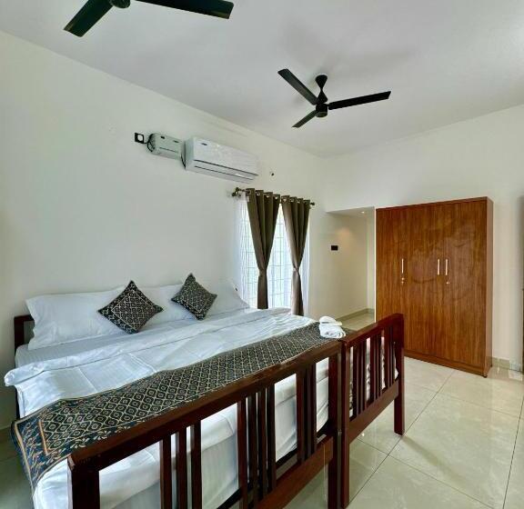 Апартаменты 3 Спальни, Lavish Homestay