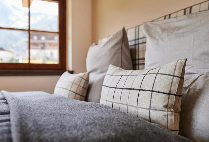 سوئیت با بالکن, Premium B&b Chalet Evi