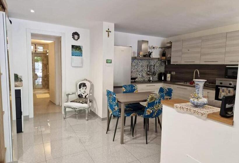 Апартаменты 1 Спальня, Disma Rooms