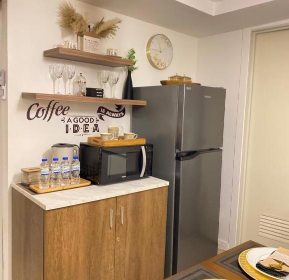 1 Bedroom Apartment Mountain View, Centennial Staycation At Azure North Pampanga