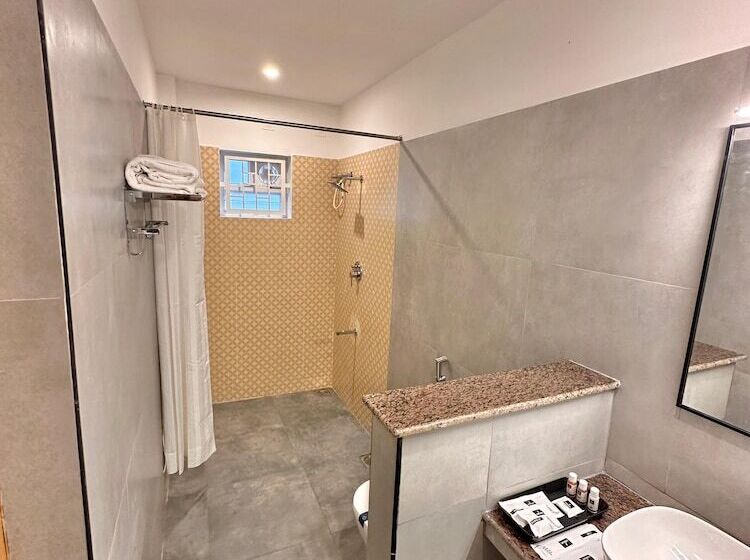 Quarto Deluxe, Sunlight