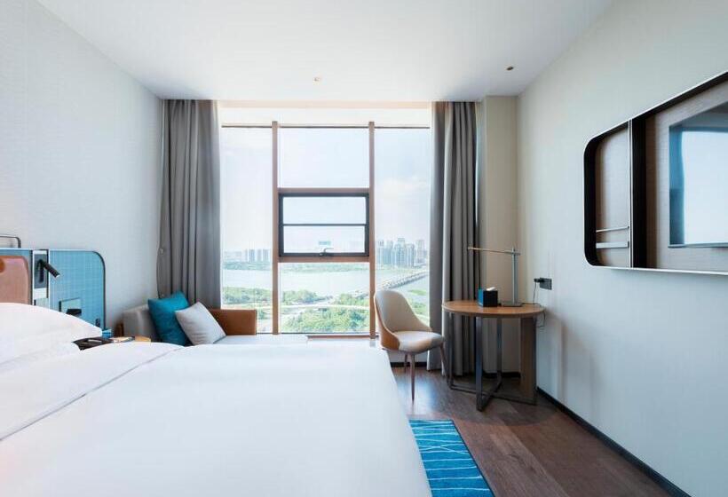 Номер Superior, Echarm Hotel   Wuhan Jingkai Yongwang Sports Center