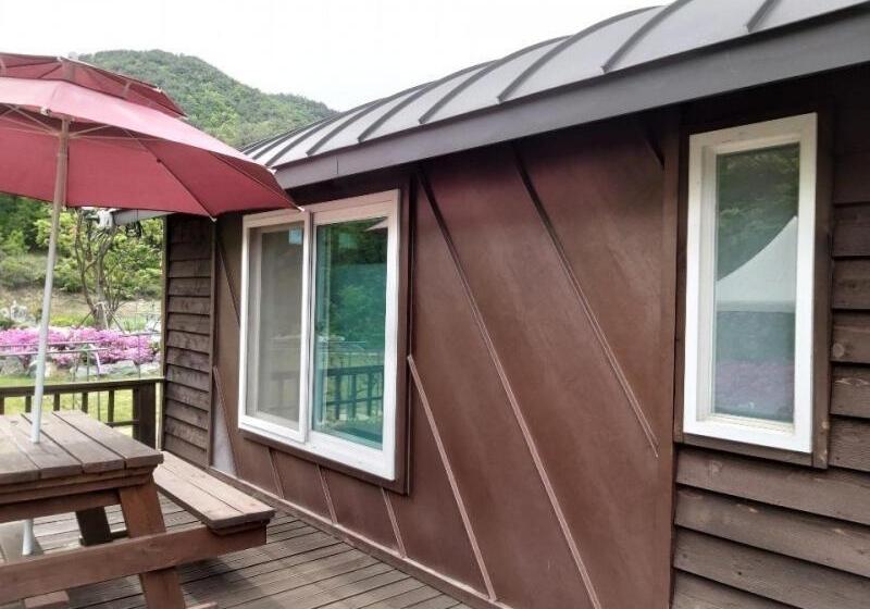 Четырехместный Номер Стандарт, Sangjoo Munjangdae Healing House