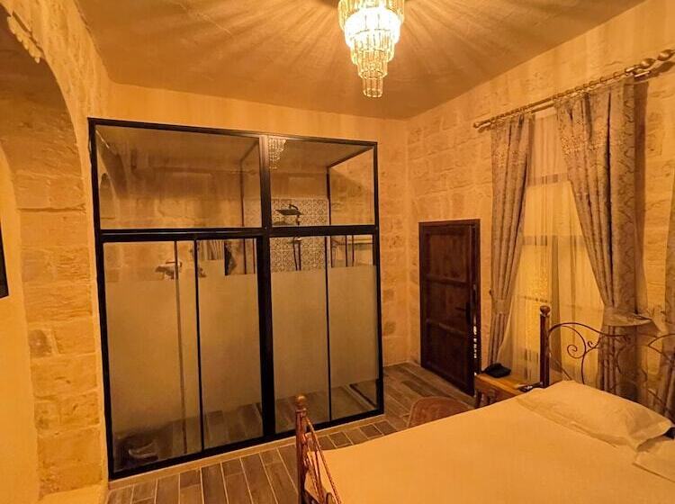 سوییت لوکس, Sılto S Butik Otel